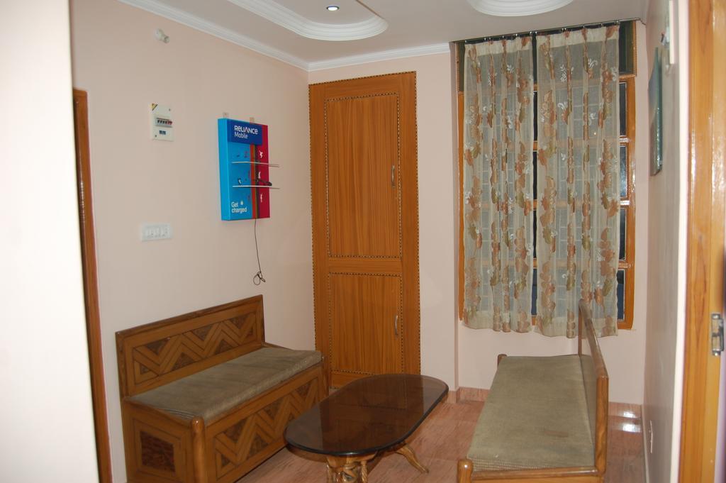 Hotel Ashish Inn Kandāghāt 外观 照片